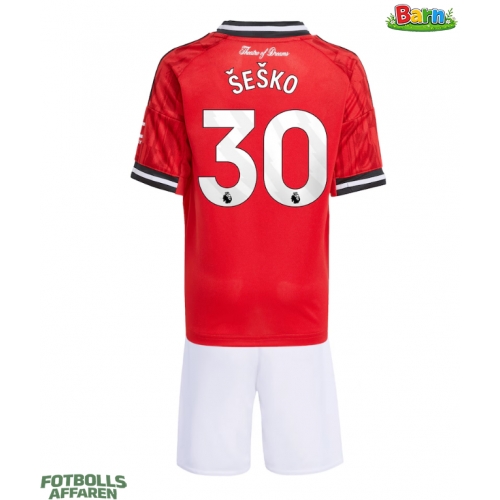 Manchester United Benjamin Sesko #30 Hemmaställ Barn 2025-26 Kortärmad (+ Korta byxor)